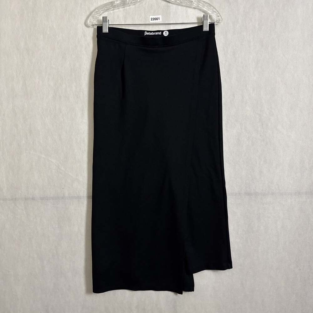 Betabrand Women's Medium Long Black Nylon Stretch Pull On Pocket Midi Skort